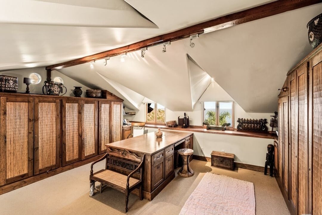 Little Rock Way, 90265