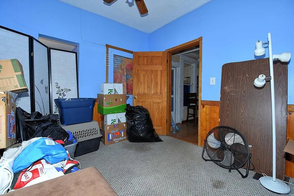 2316 W Pikes Peak Ave