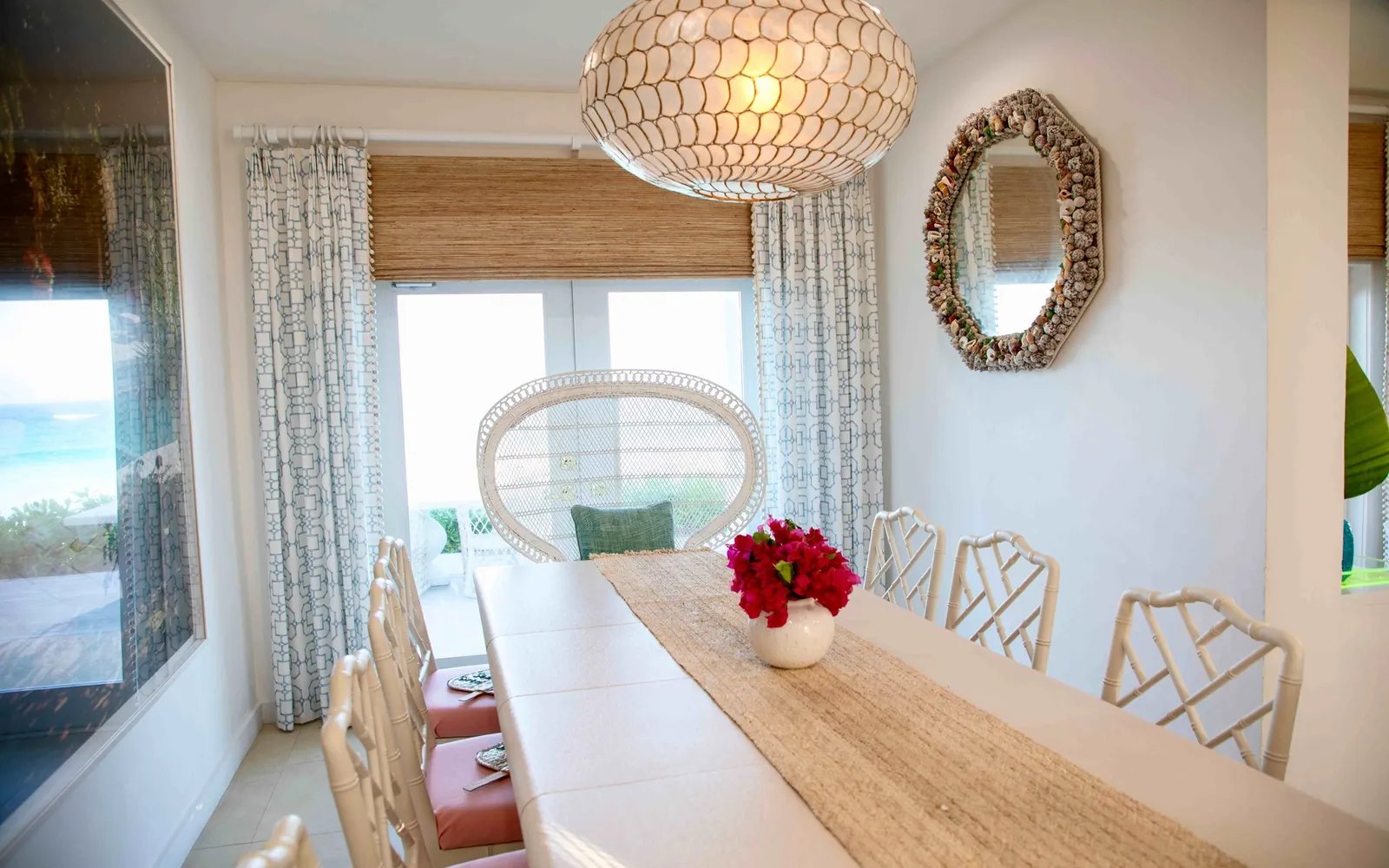 Beautiful Harbour Island Beachfront Villa
