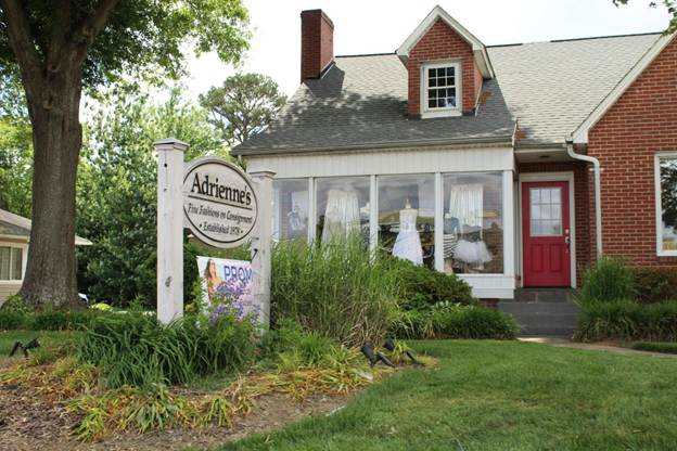 Adrienne's Premier Consignment in Hickory
