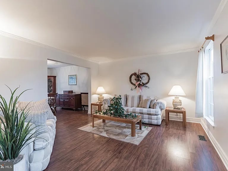 5 Briarcliffe Ct
