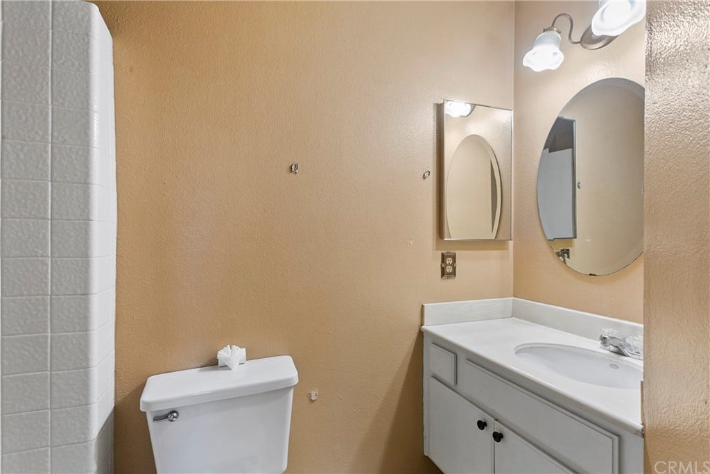 25166 Chestnutwood