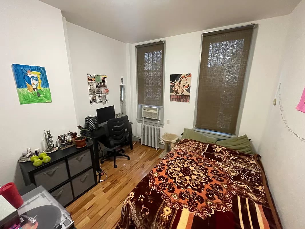 294 Harman Street 2LR