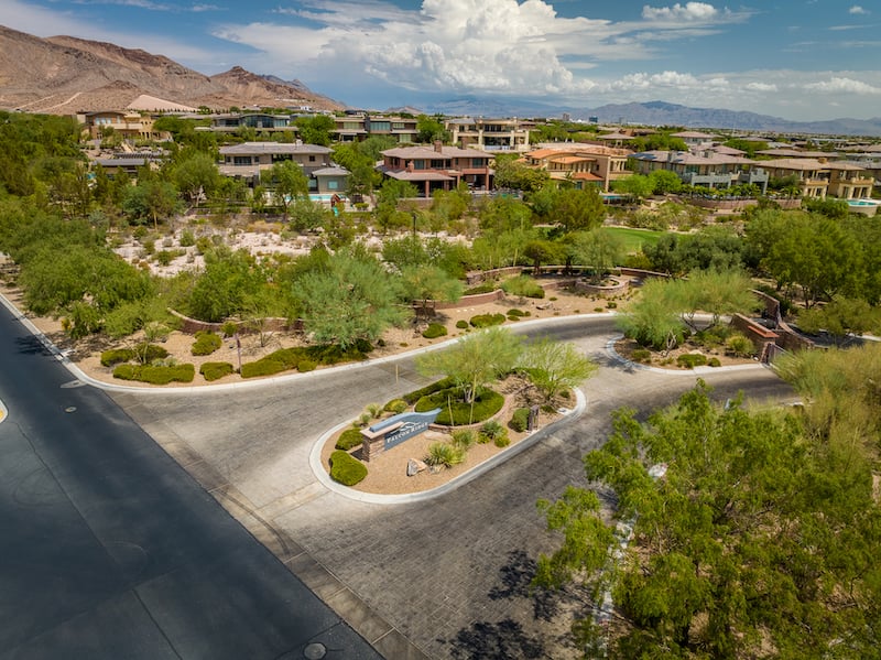 Falcon Ridge
