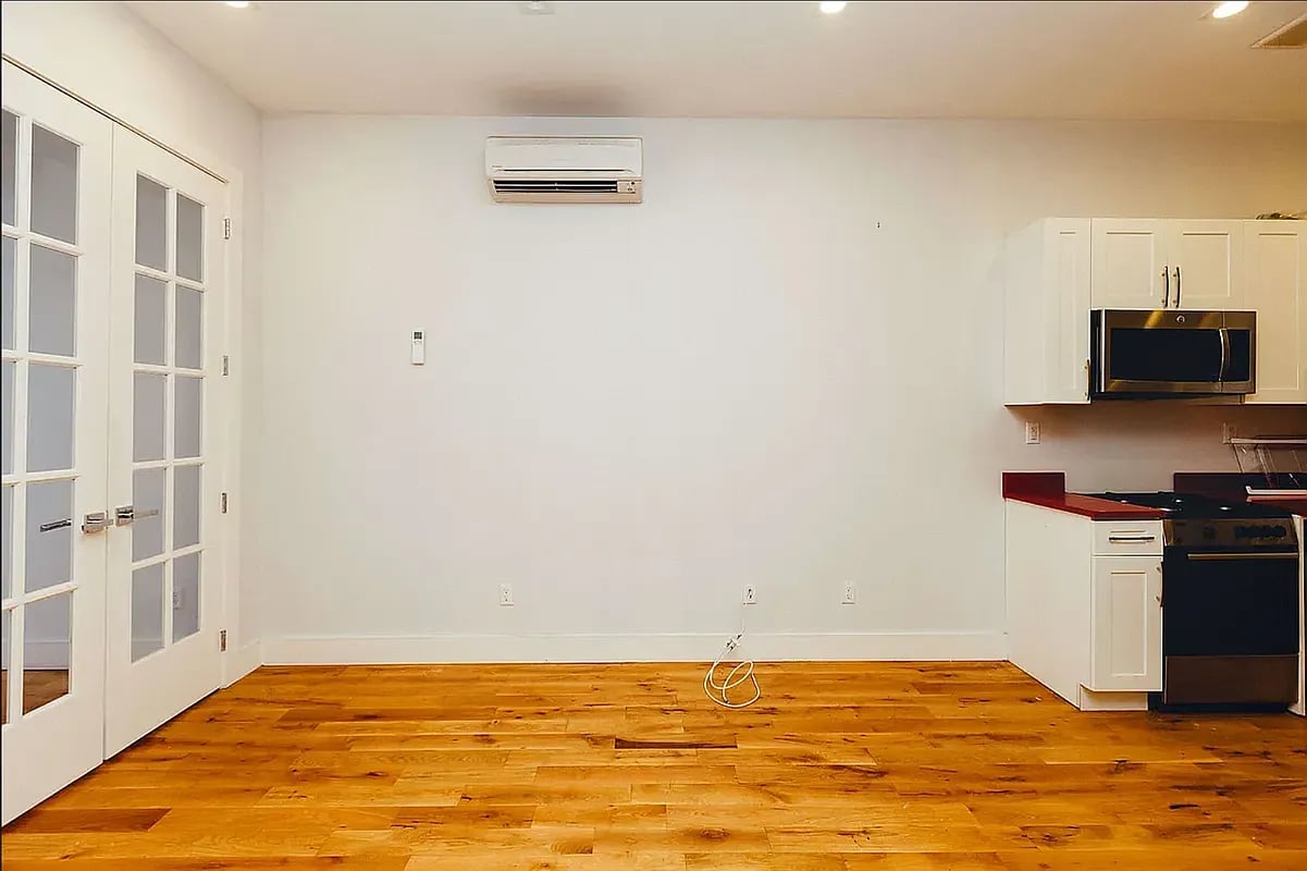 184 Suydam St 2R