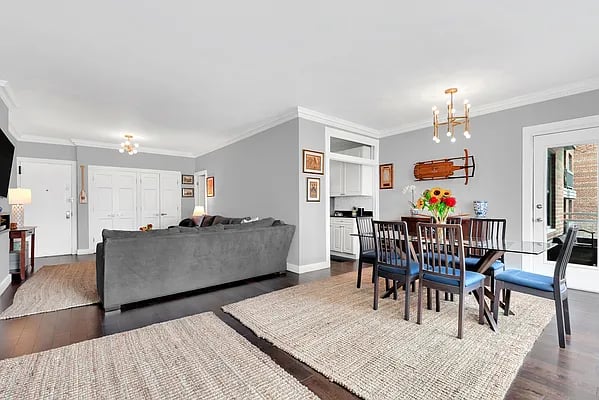 360 East 72nd Street #A806