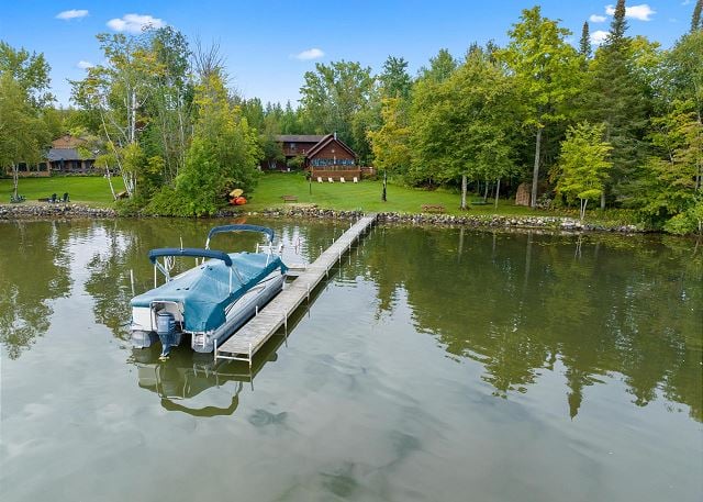 Township Park Road, Pickerel Lake