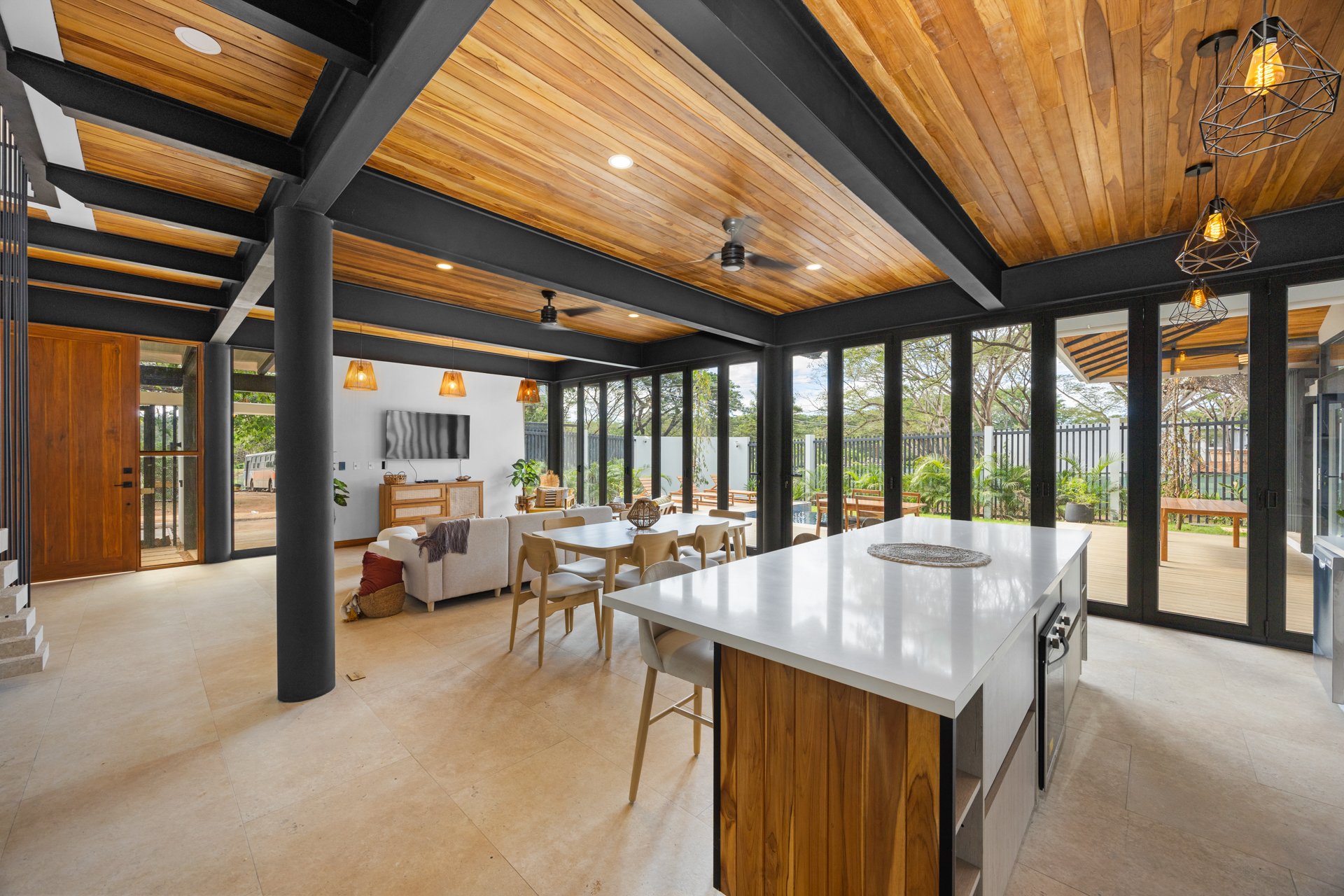 Casa Garza del Sol | Your Dream Home Awaits in the Heart of Tamarindo!