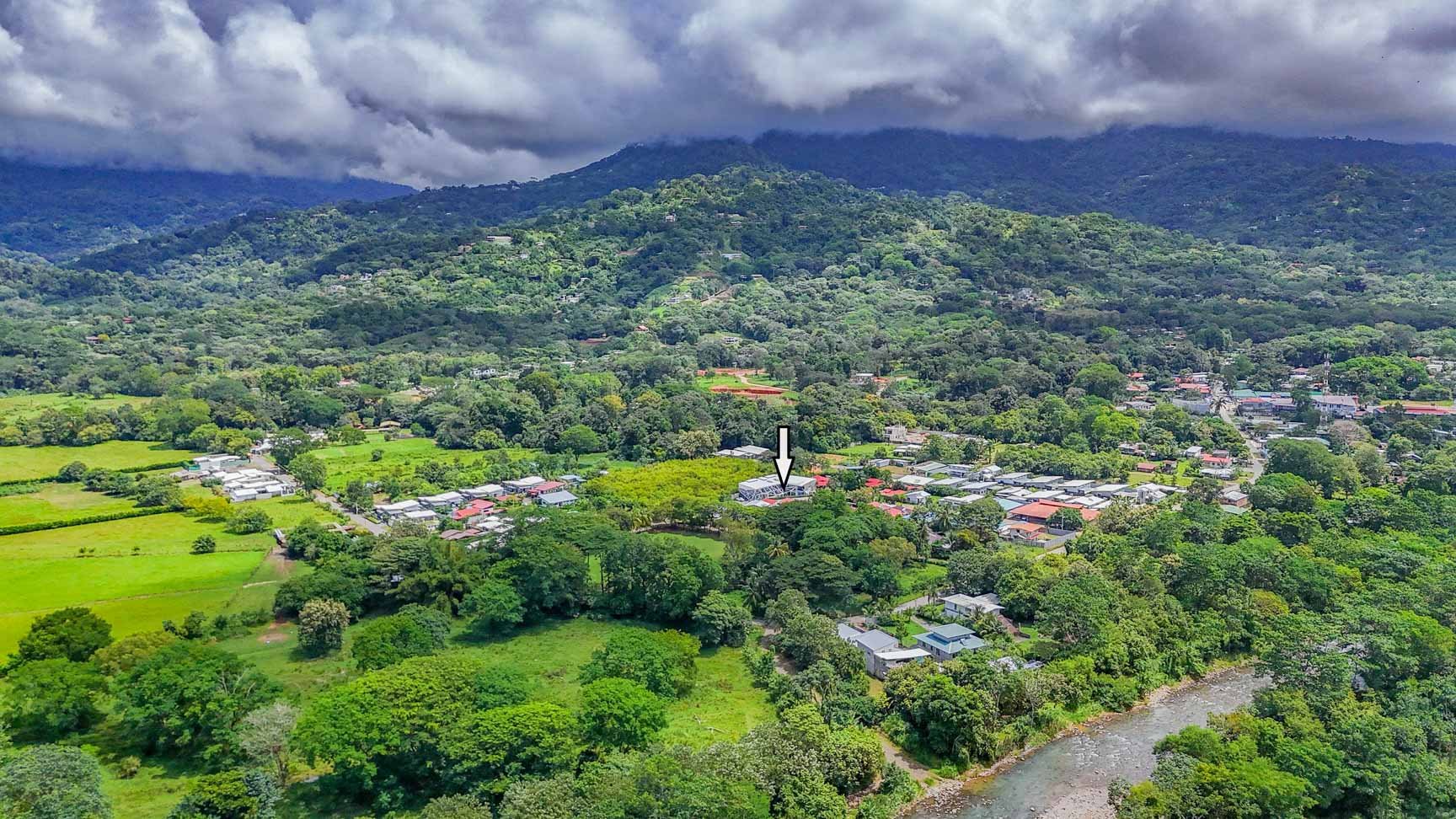 Resort-Hotel for Sale in Uvita – 12 Two-Bedroom Apartments & Pool