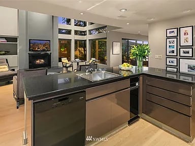 1118 Lakeview Blvd E APT 4