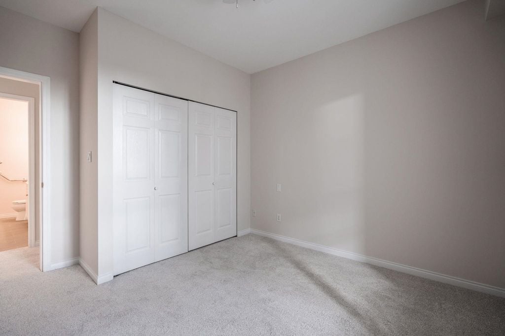 3098 Guildford Wy, #426