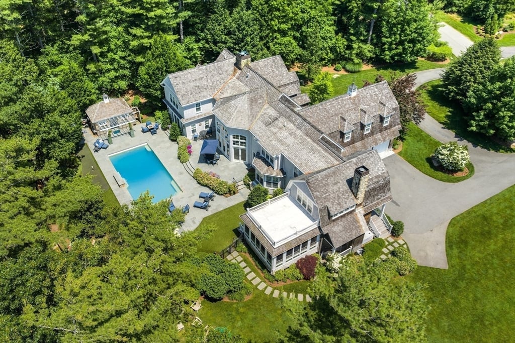 9 High Ridge Dr
