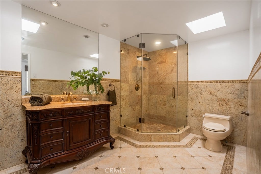 2423 S Buenos Aires Dr