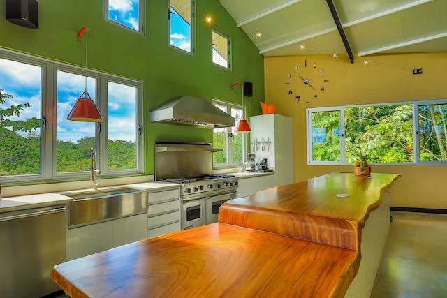 Industrial Design Home Workshop, Manuel Antonio, Puntarenas