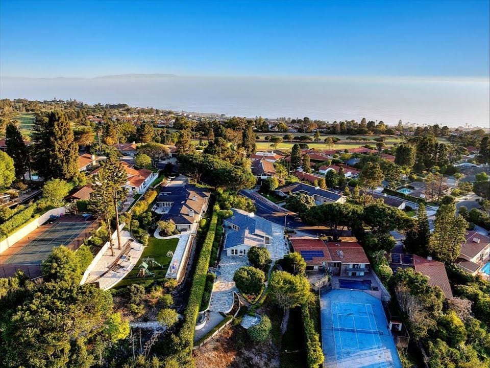 Panoramic Ocean Views - 6883 Crest Rd Rancho Palos Verdes CA