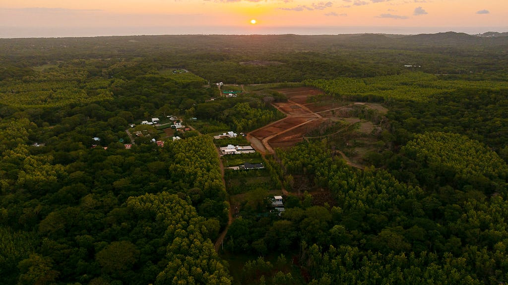 Casa Avellanas | Brand-New Modern Tropical Home Near Playa Avellanas