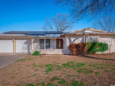 447 Solar Dr