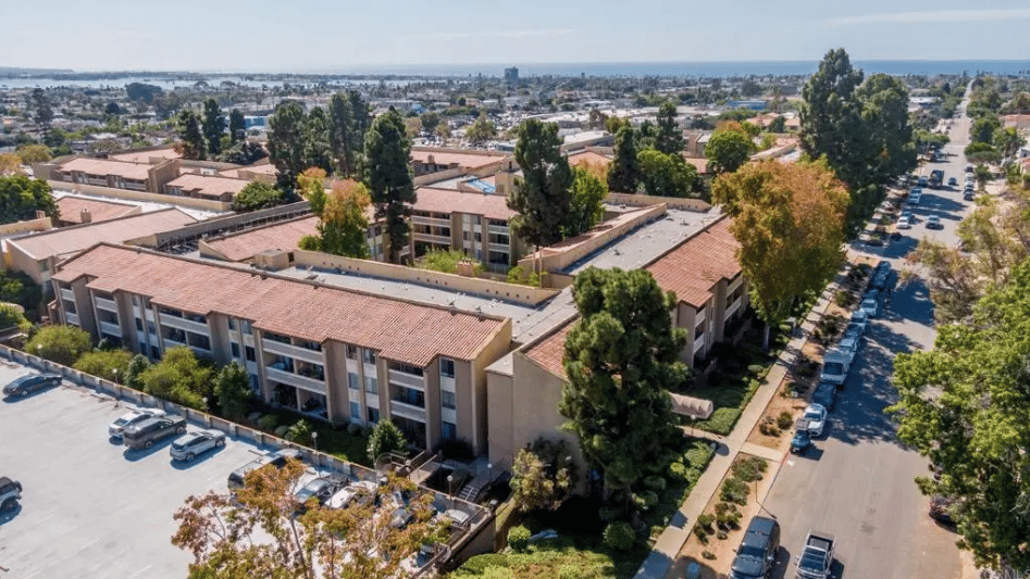 1885 Diamond St #329