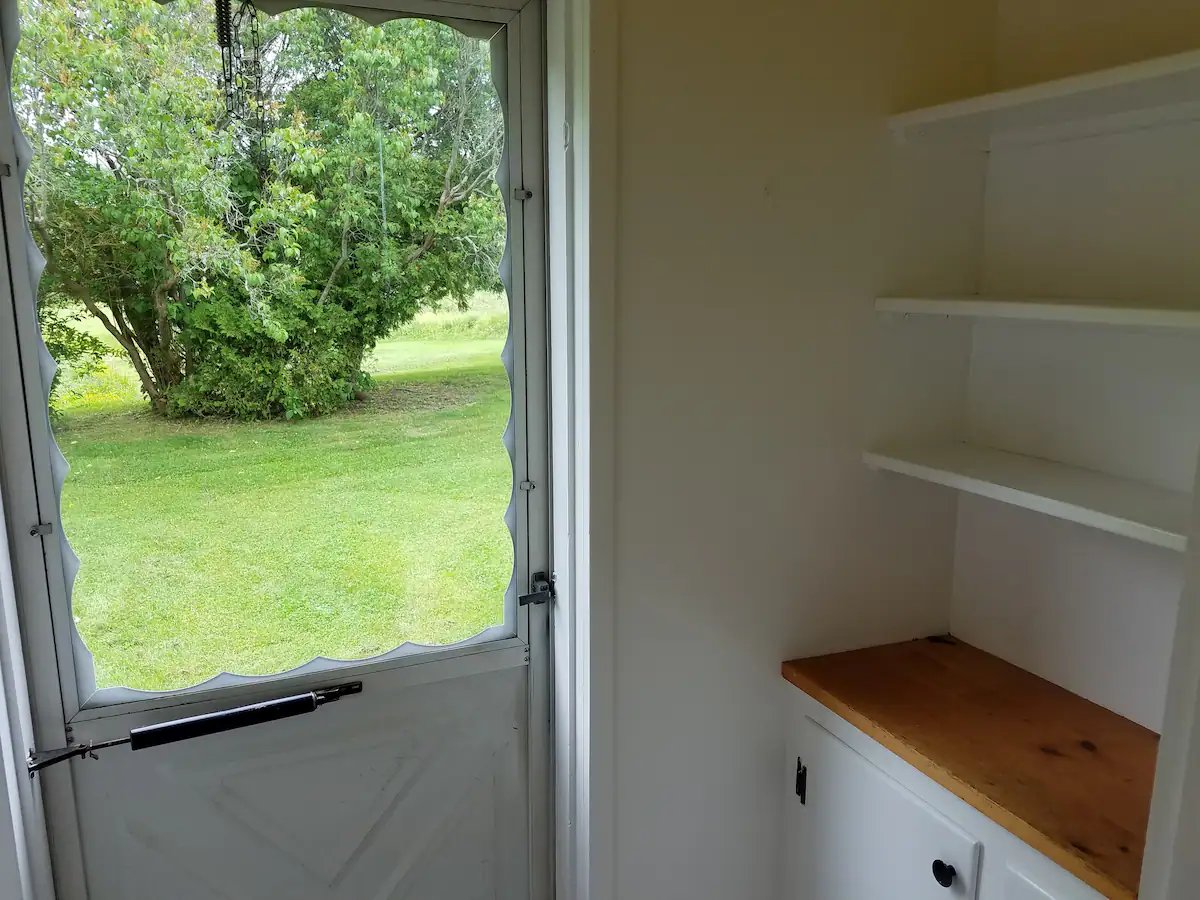 25 Fluker St, Thomaston ME