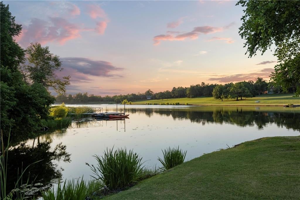 Luxury Lakefront Living at Lake Aluma in Oklahoma City - Wyatt Poindexter - The Agency OKC