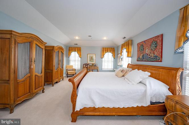 1109 Riverview Ln