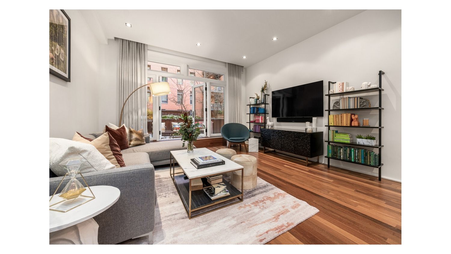 92 Laight St, Unit 2J