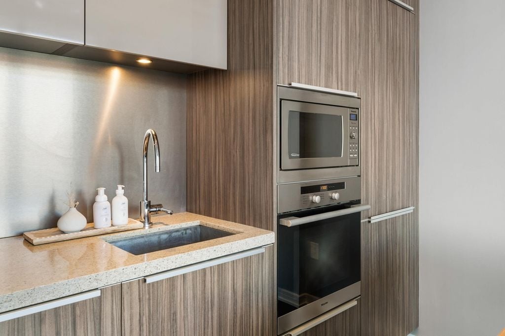 123 W 1st Ave, #509