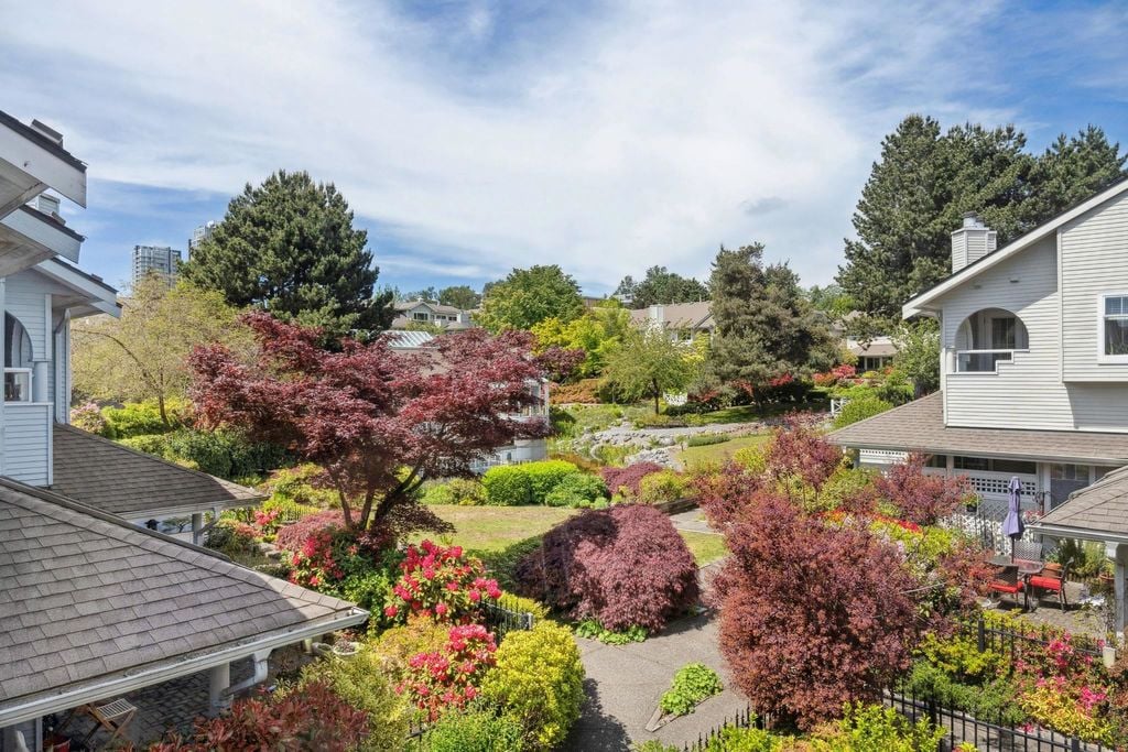 230 Waterleigh Dr