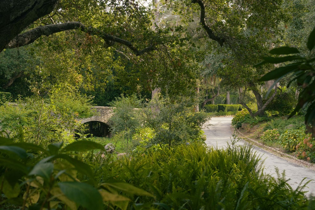 Mira Vista ~ Legacy Estate