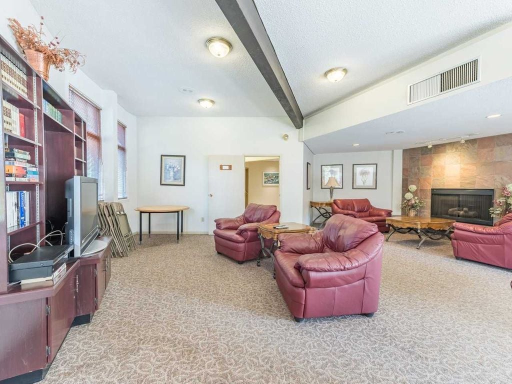 4111 Francis Rd, #213