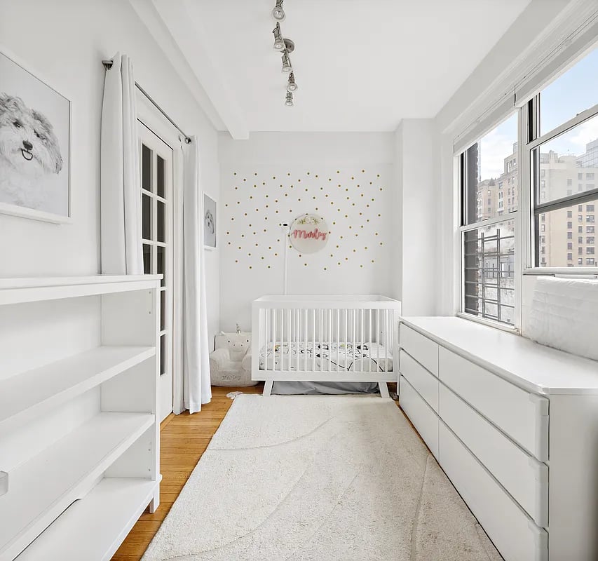 330 W 72nd St Ste 7D