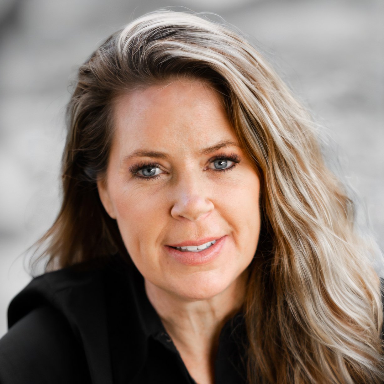Cindy Mccoy Midland, NC Real Estate Agent Headshot