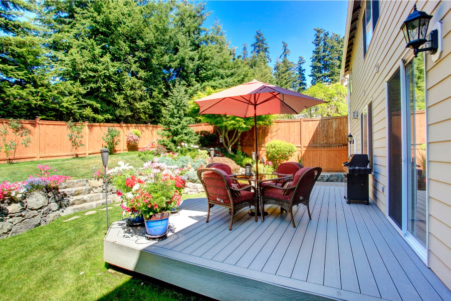 Meticulous summer backyard