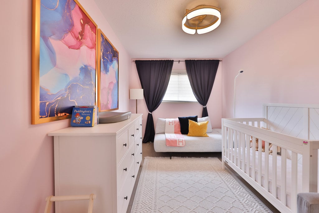 TH21-1385 Lakeshore Rd W 