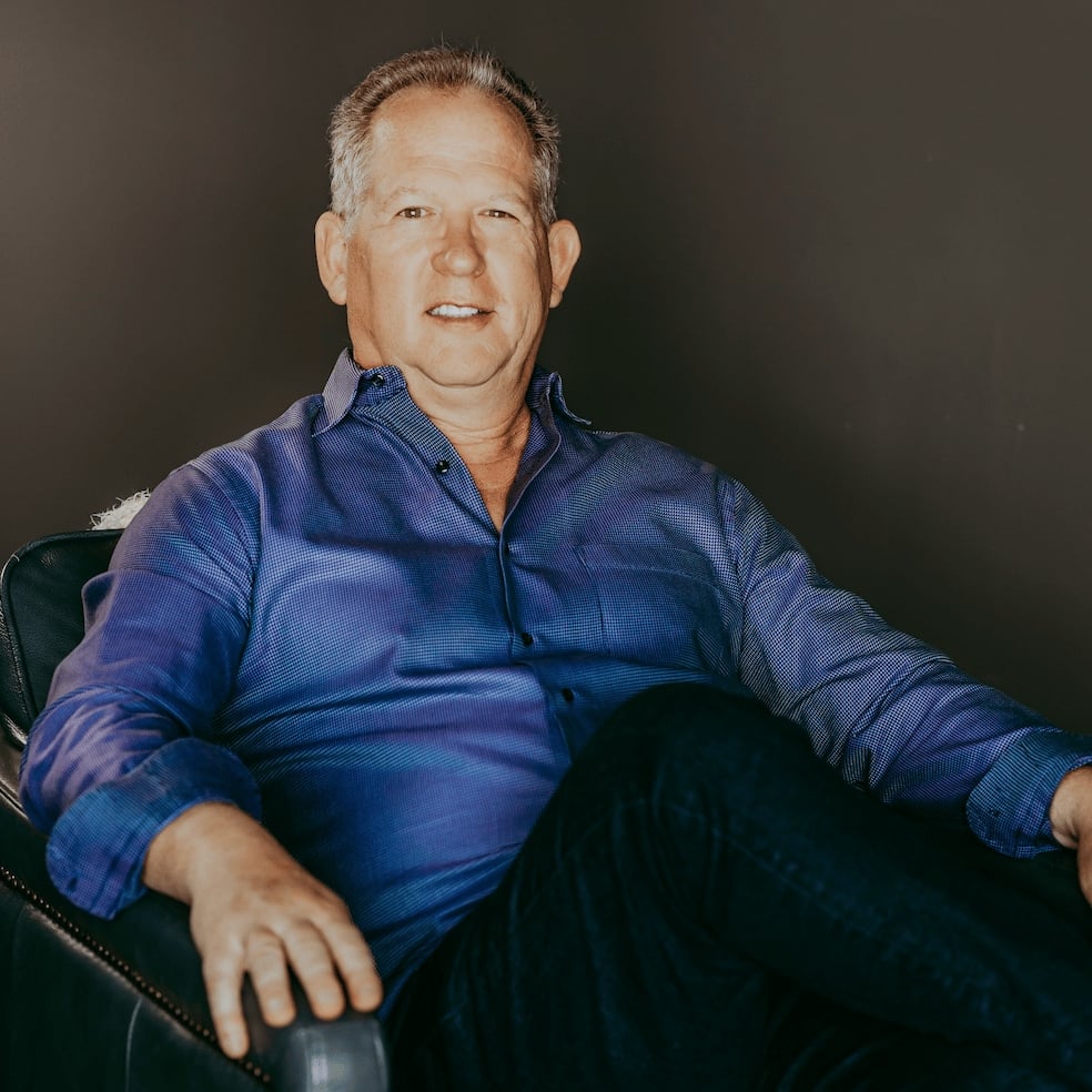Mark Ciochon Omaha, NE Real Estate Agent Headshot