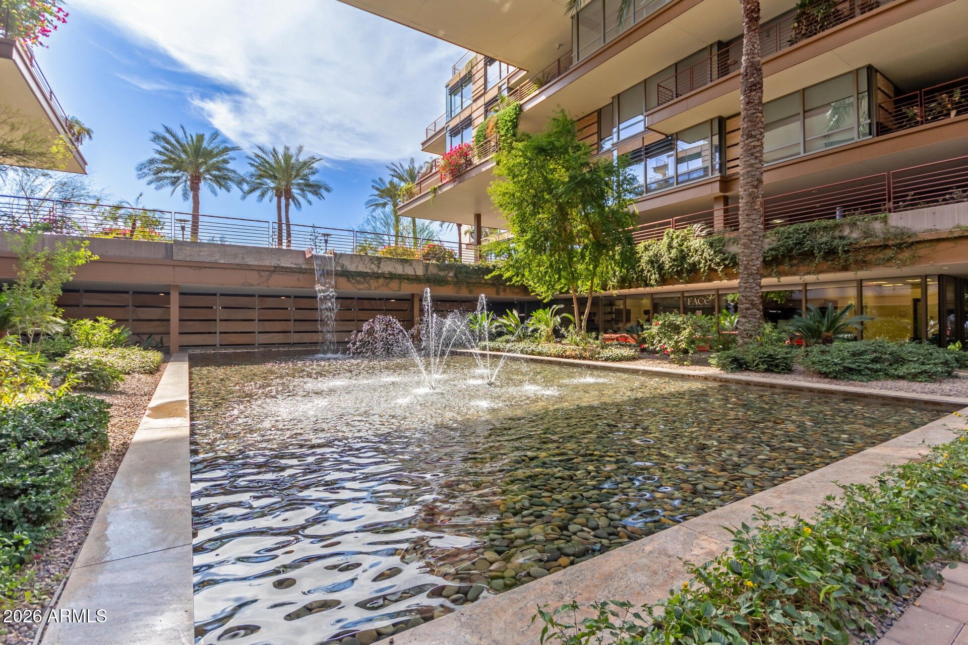 7161 E Rancho Vista Dr, #2015