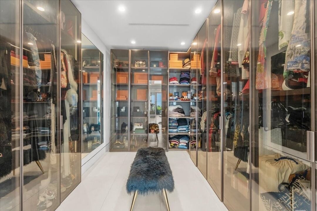 Celestia Estate, Hercules Dr, 90046