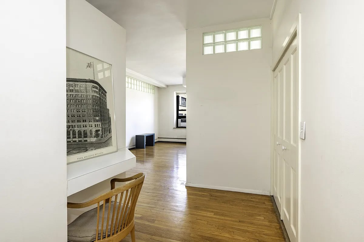 260 West Broadway #7G