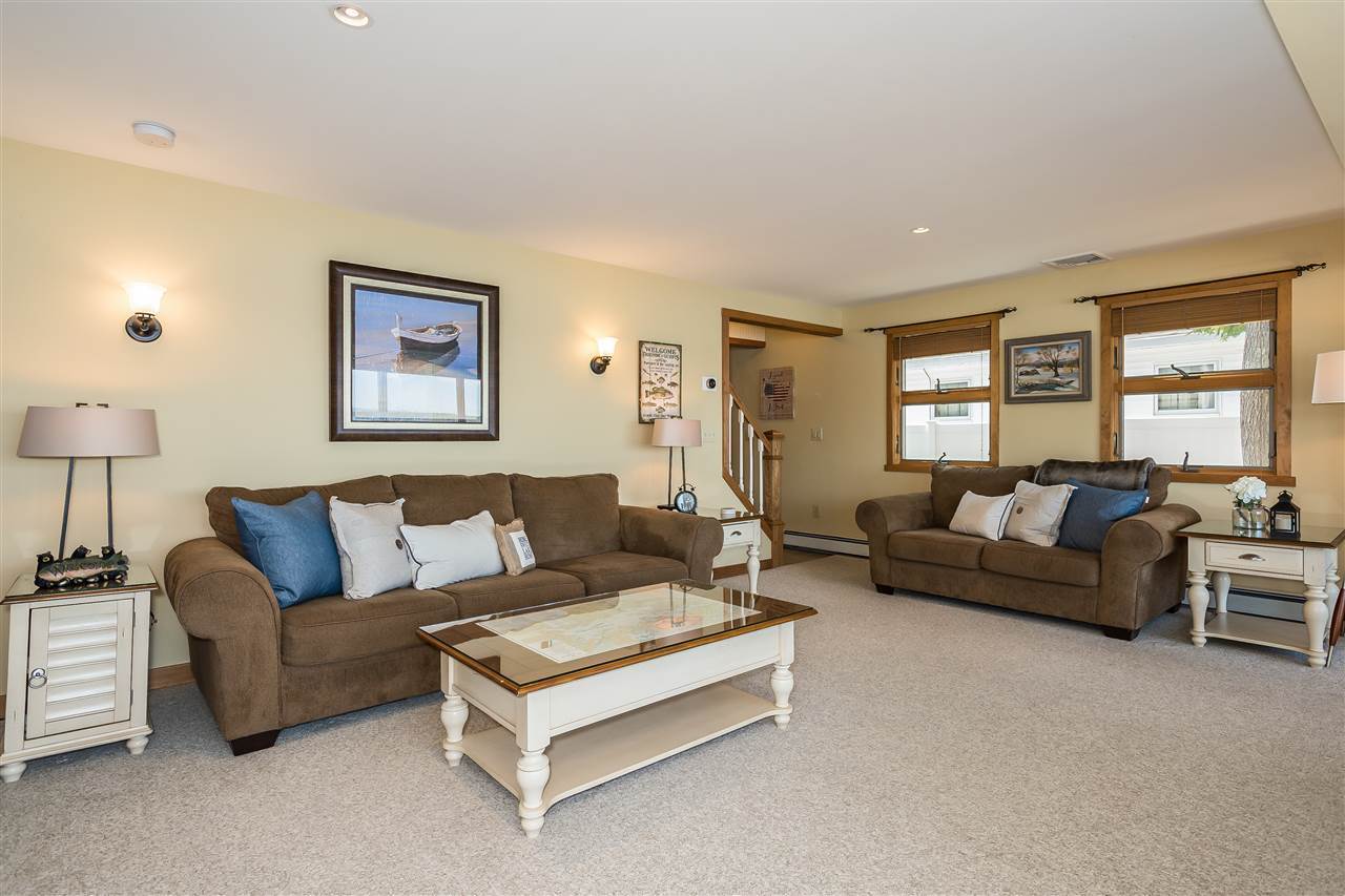 61 Harris Shore Rd