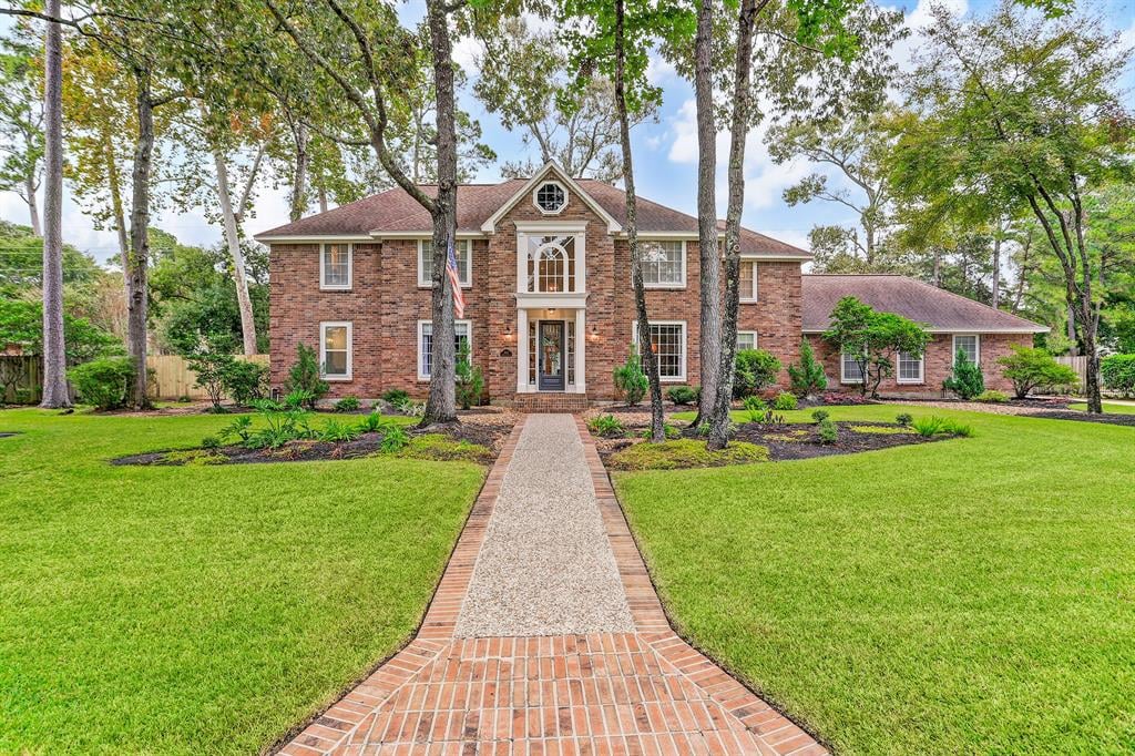 5614 Garden Point Dr