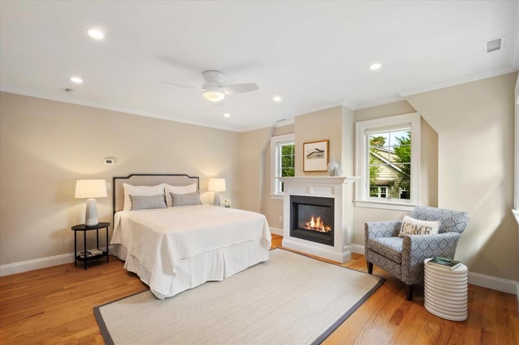 216 Boulevard