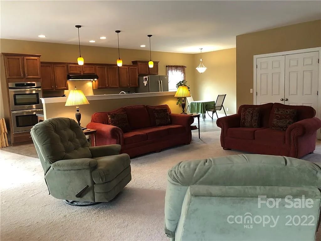 396 Etowah School Rd