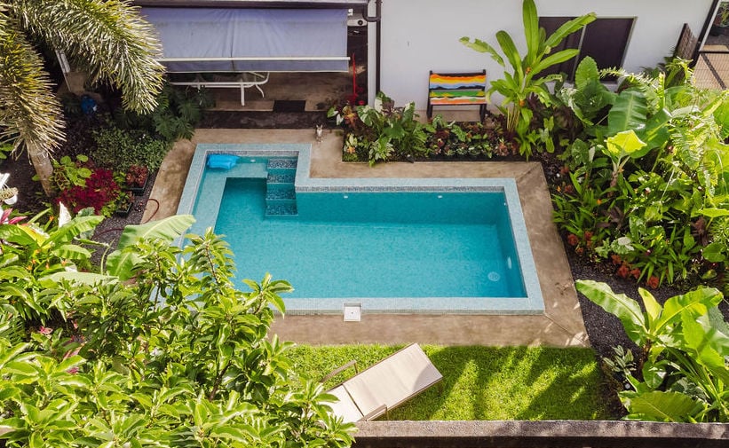 4 Boutique Rental Villas Plus Main House with Private Pool