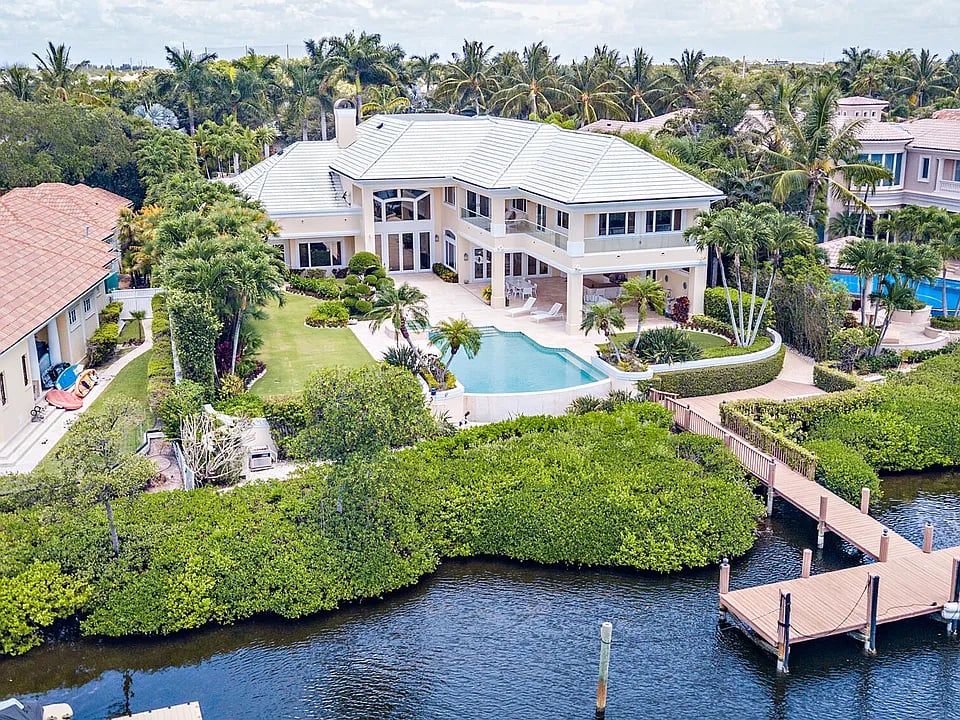 194 Spyglass Court