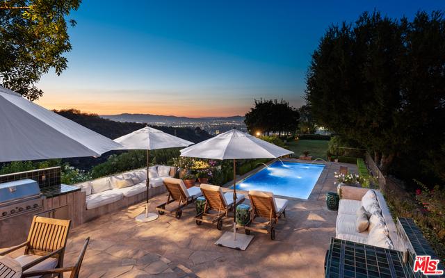 13337 Mulholland DR