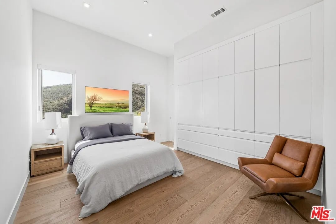 10715 Yerba Buena Rd