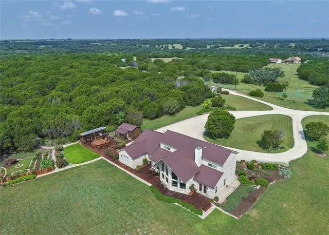 2055 County Rd 235