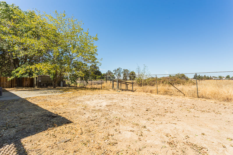 Just Listed: Gorgeous 6 Bedroom Home on Huge Lot