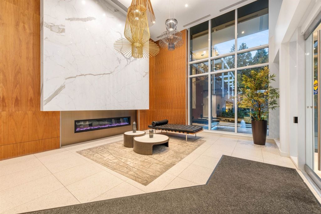 585 Austin Ave, #2103
