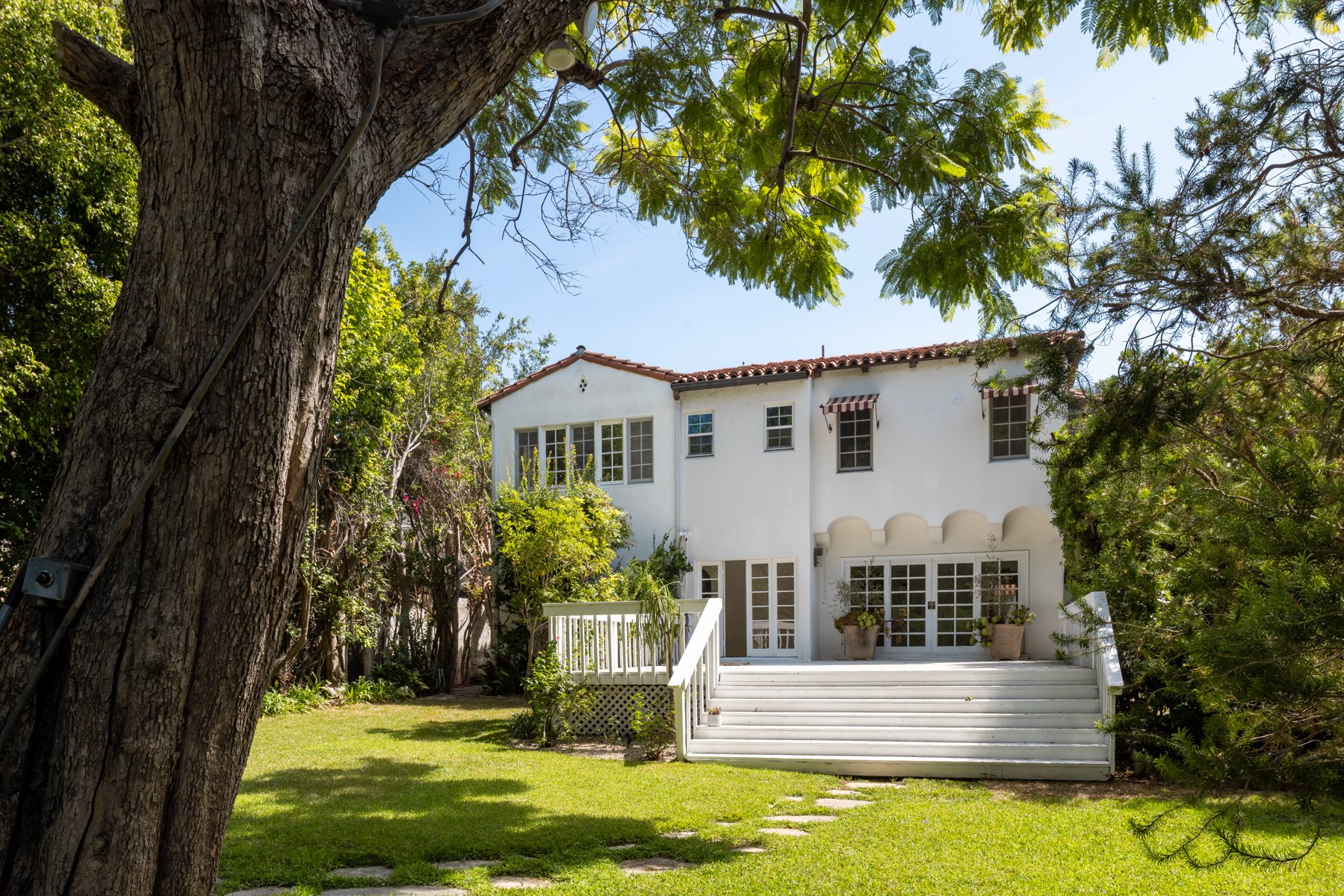 925 N Rexford Dr, Beverly Hills